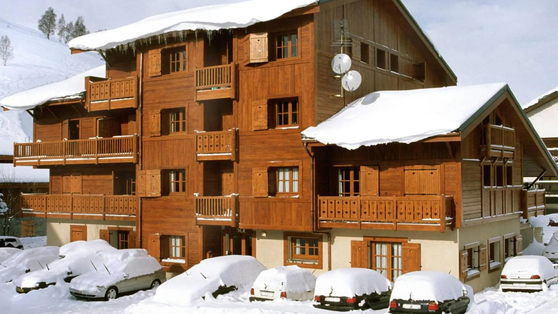 Apartment Alpina Lodge By Interhome Les Deux Alpes